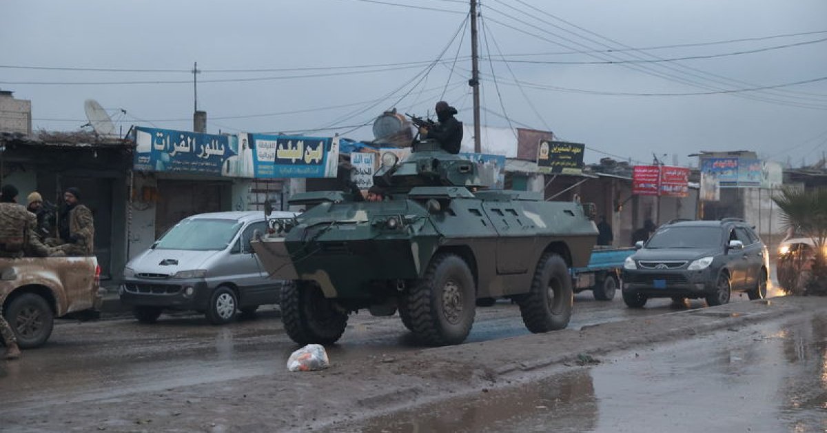 Şam yönetimi, anlaşma kapsamında Fırat Nehri’nin doğusundaki toprakları çatışma yaşanmadan devralıyor