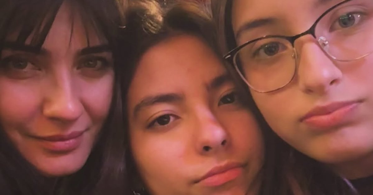Tuba Büyüküstün ile Onur Saylak’ın kızları Maya ve Toprak 14 yaşında