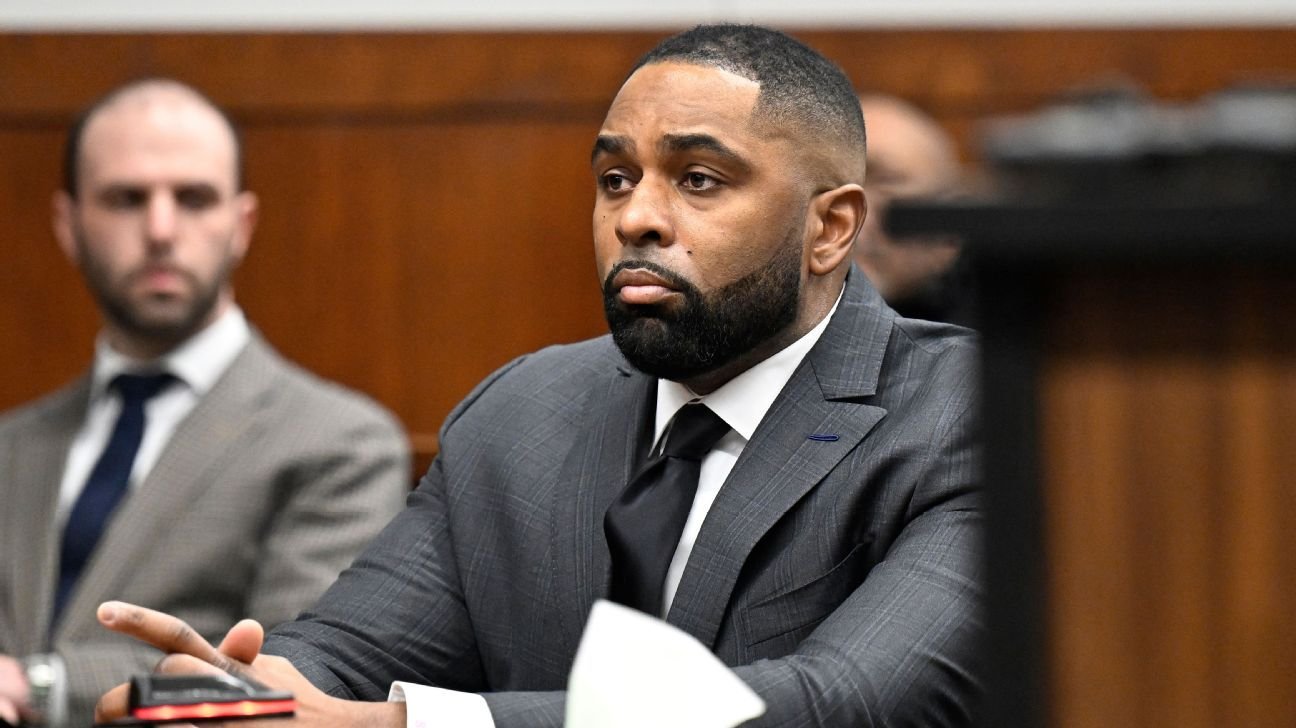 Ex-Michigan football coach Sherrone Moore returns to court
