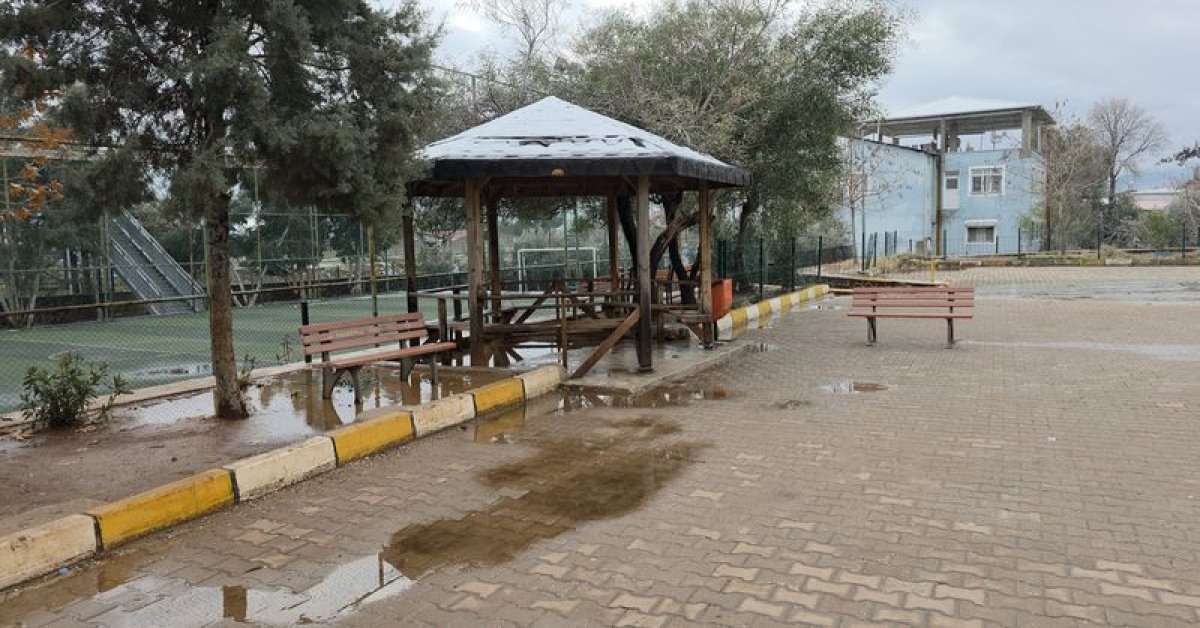 Son dakika: Okul bahçesinde 17 yaşındaki gencin cansız bedeni bulundu