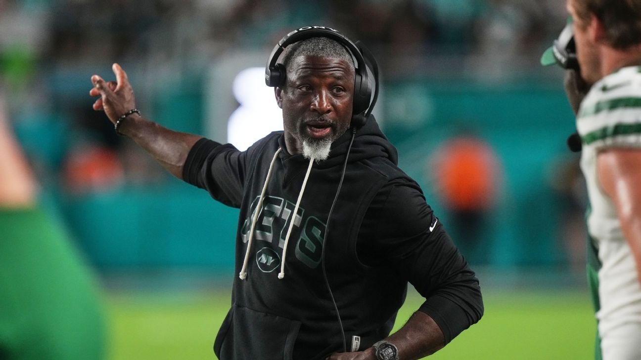 Jets hire Brian Duker as DC; Aaron Glenn likely to call defense
