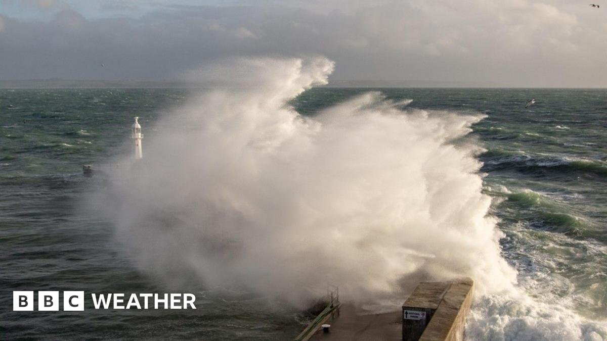Storm Chandra: UK braces for wind and rain as weather warnings issued