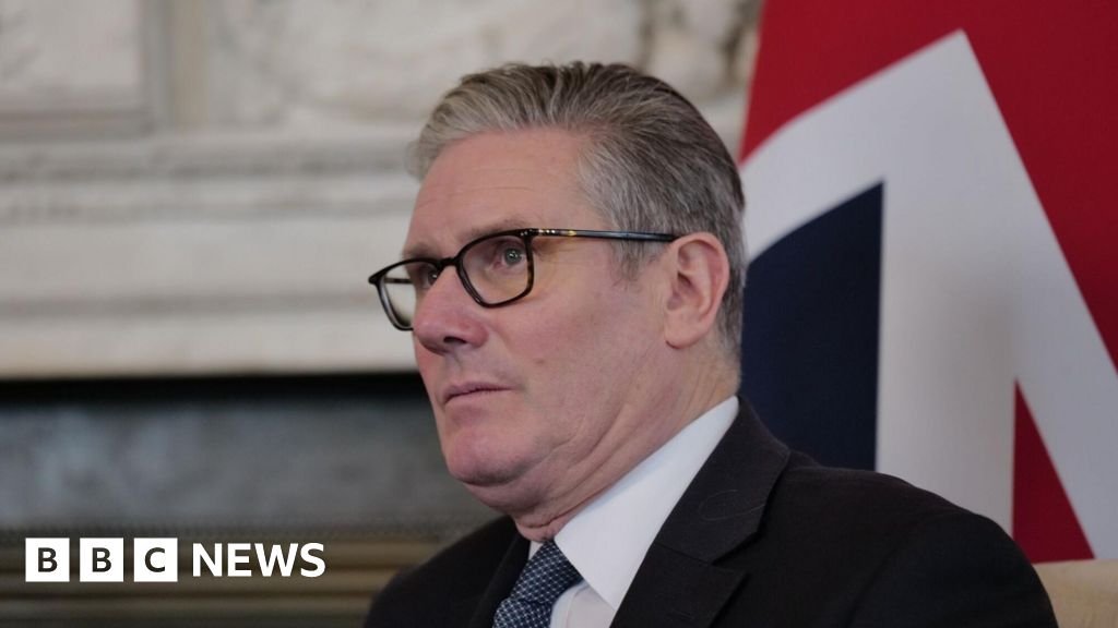 Keir Starmer flies to China for three-day visit