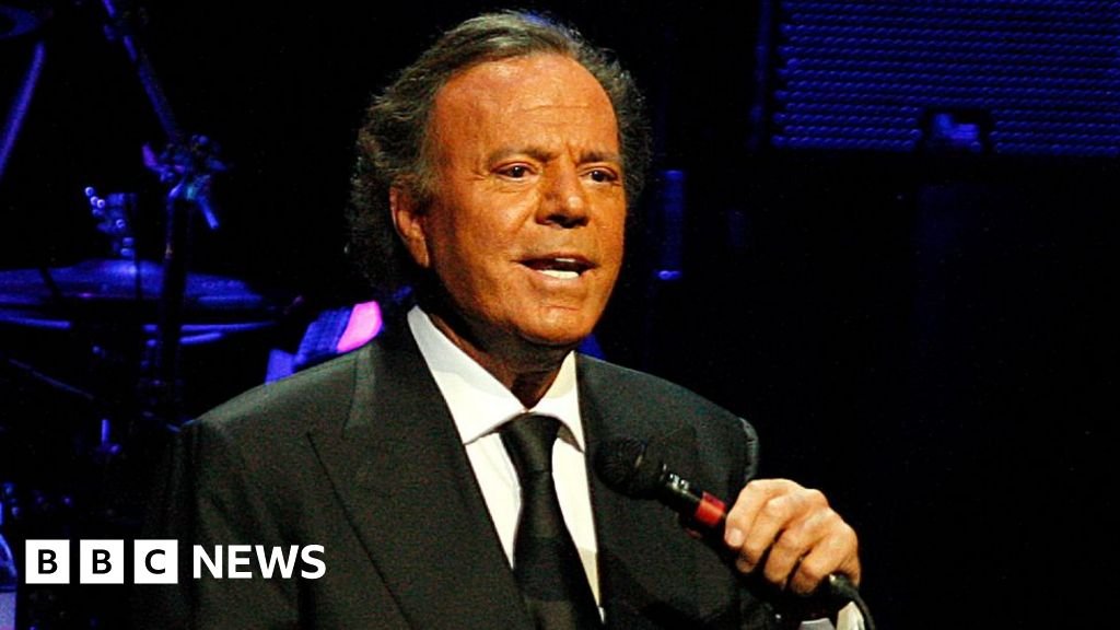 Julio Iglesias sex assault allegations dropped by Spanish prosecutors