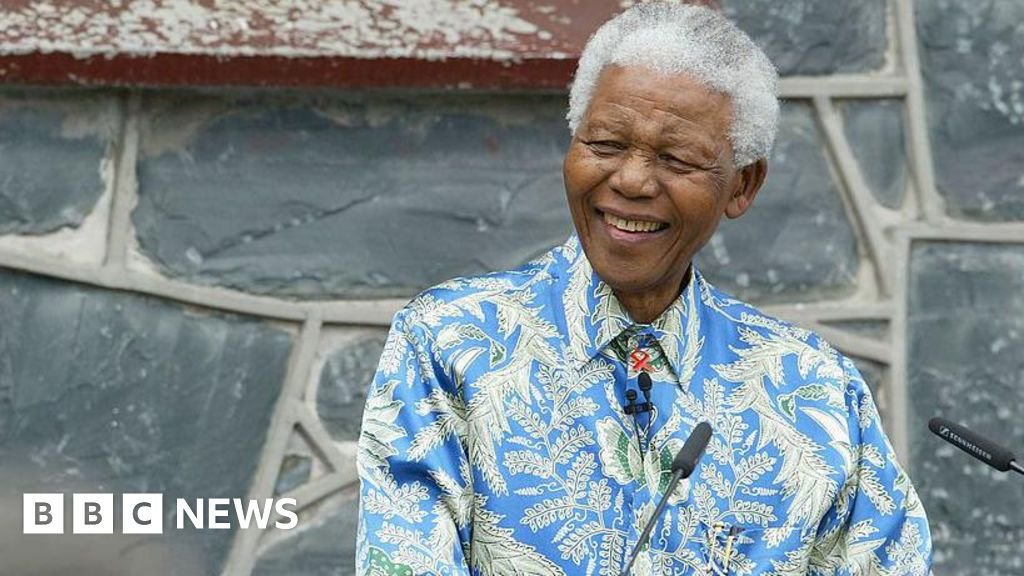 Nelson Mandela’s personal items can be sold after daughter wins South Africa court battle