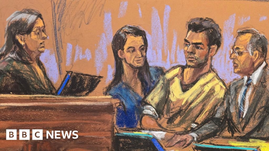 'Same trial twice': Luigi Mangione leaves court protesting after New York trial date is set