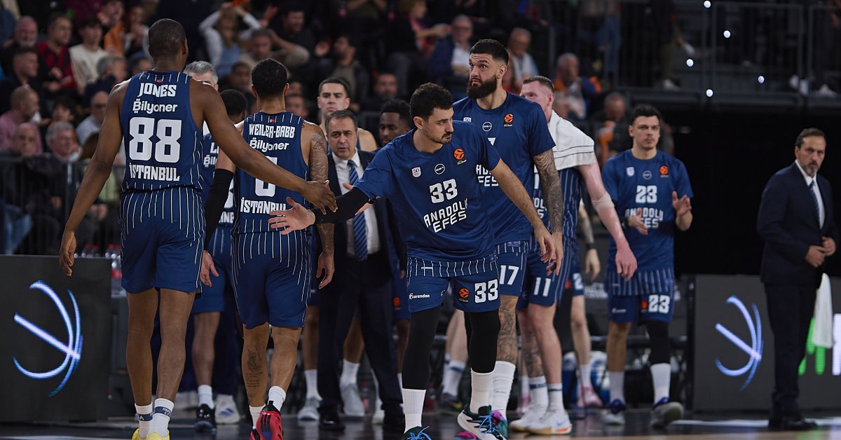 Anadolu Efes, EuroLeague’de Valencia’yı konuk edecek