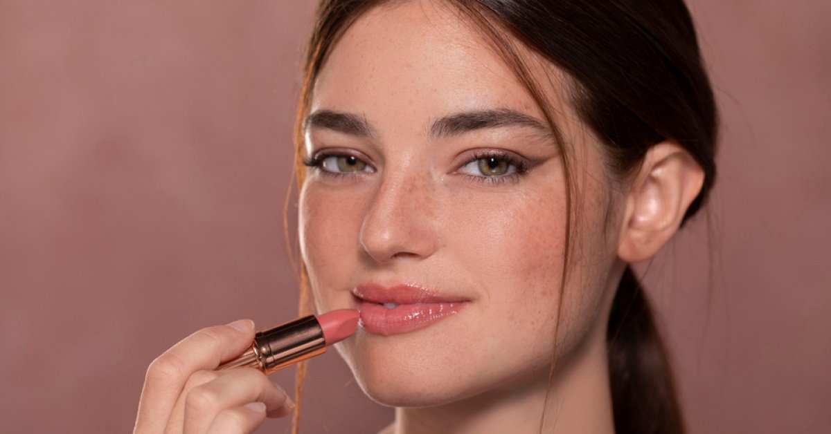 Nude makyaj nasıl yapılır? Evde nude makyajı yapmanın püf noktaları