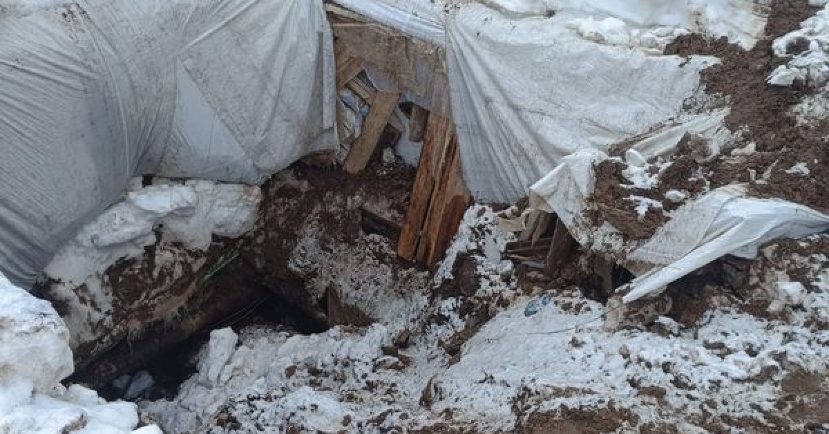 Son dakika: Batman haberleri: Heyelanda tek katlı ev toprak altında kaldı