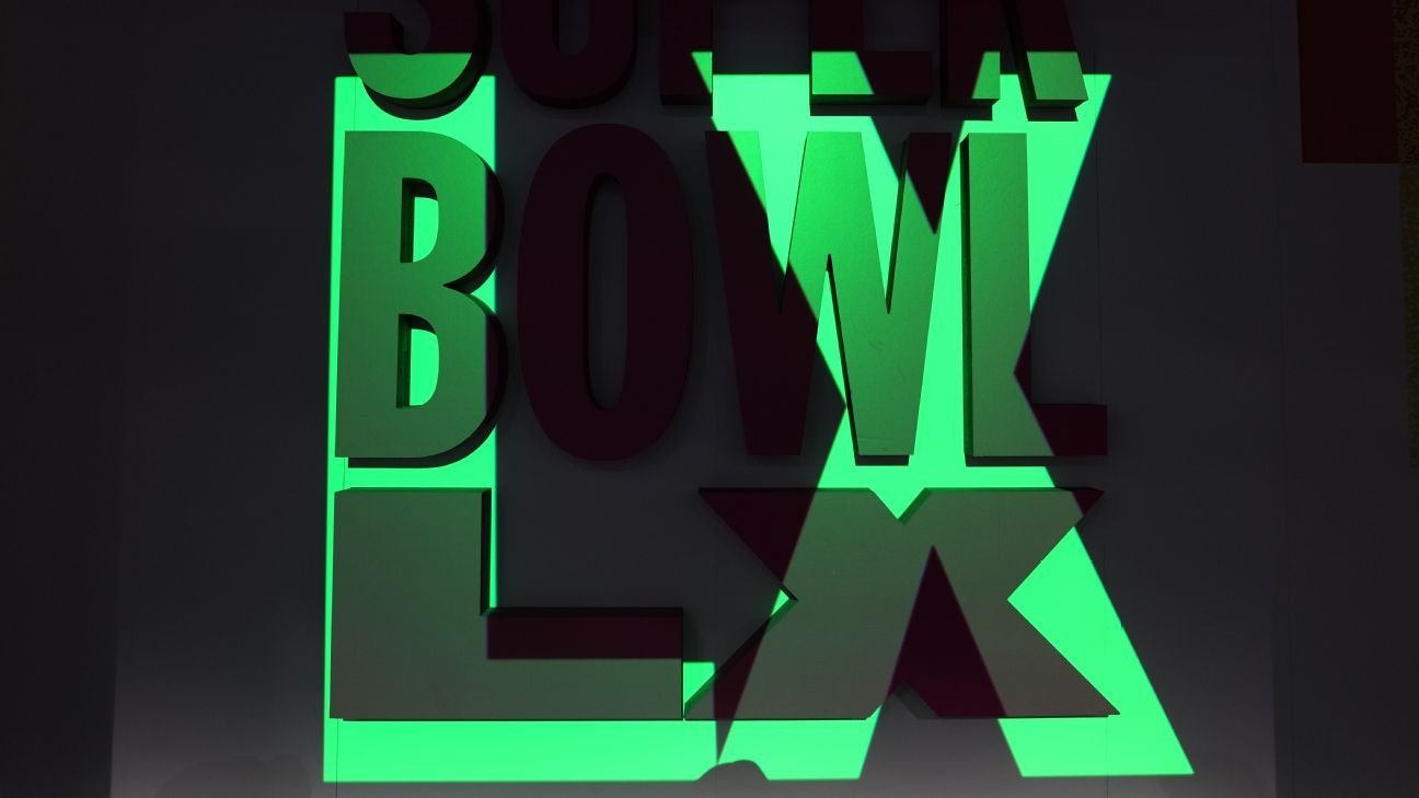 Sportsbooks root for low-scoring Super Bowl amid big prop action