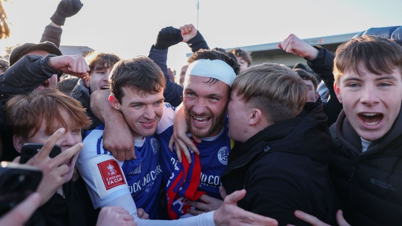 What the soccer world can learn from FA Cup heroes Macclesfield