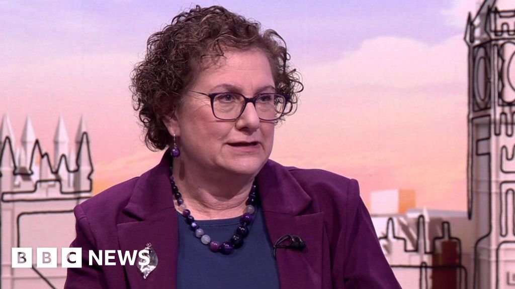 Children ‘weaponised’ in toxic trans debate, Cass says